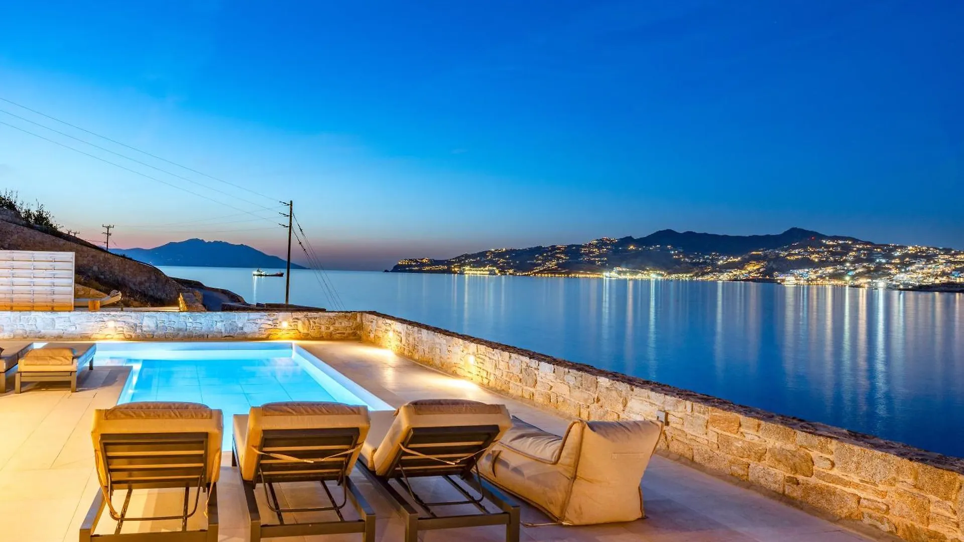 Myko Villa Seafront Ornos